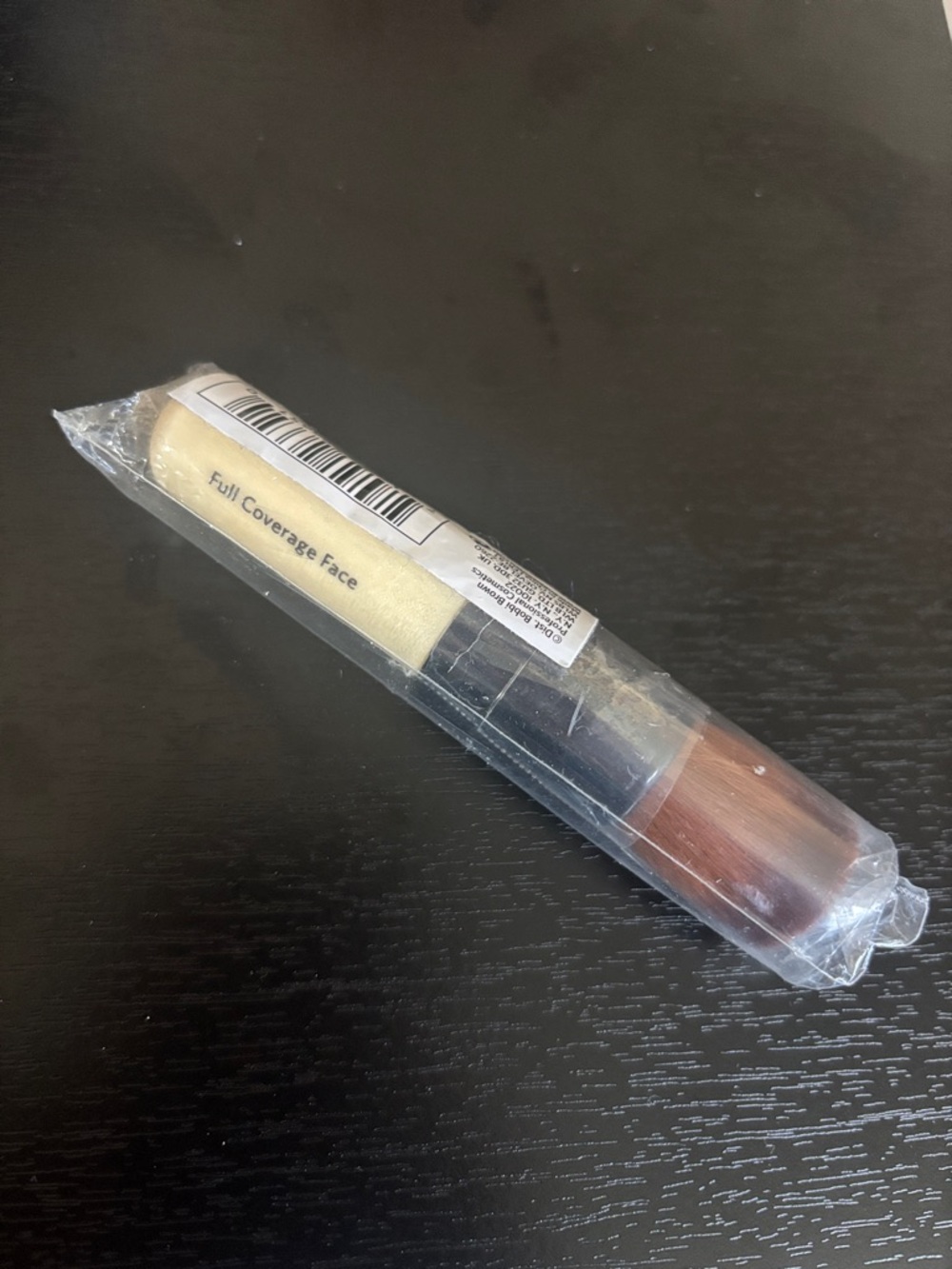 Bobbi Brown Full Coverage Face Brush